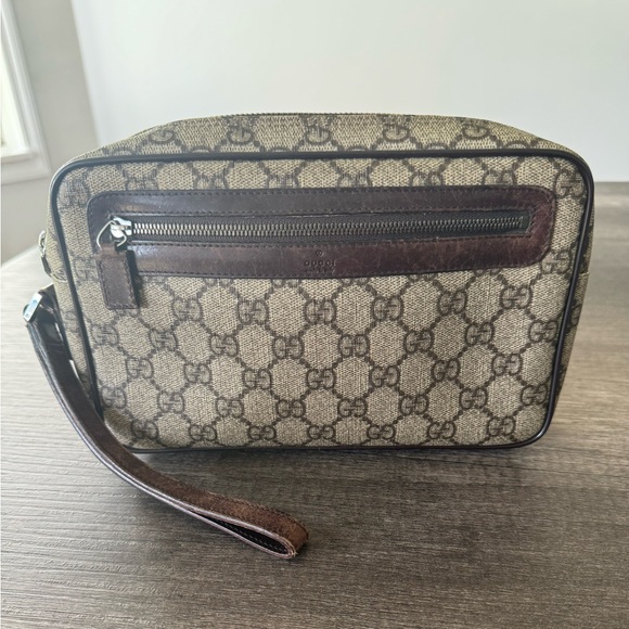 Gucci wristlet 🇮🇹 🔥 - Picture 1 of 11